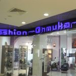 ������...